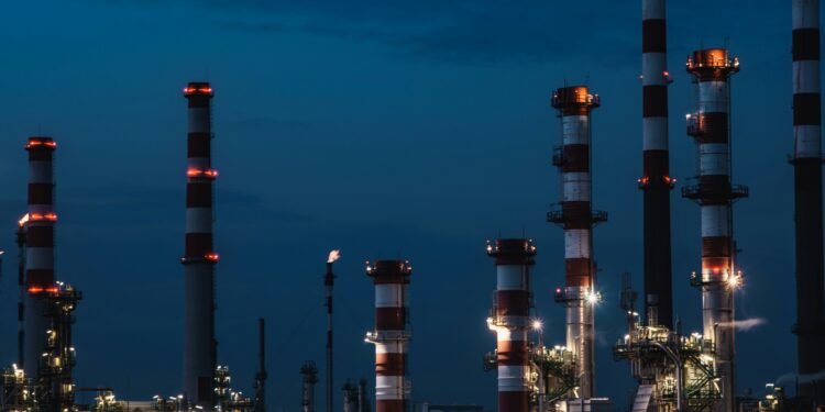 Oil CFDs: Understand it and how to Trade it