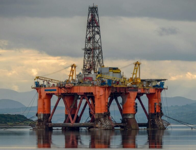 Oil Records a Slight Decline in Gains, and Brent Trades Above $65