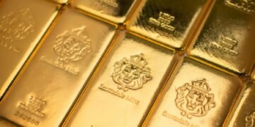 Gold and silver prices continued to fall as the U.S. dollar rose during Monday’s trading