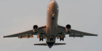 IATA: Shortage of jet fuel could lead to flight cancellations in Europe